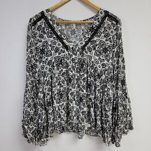 Anthropologie Eri and Ali Womens Top Sz S Black White Flare Sleeve Boho Festival